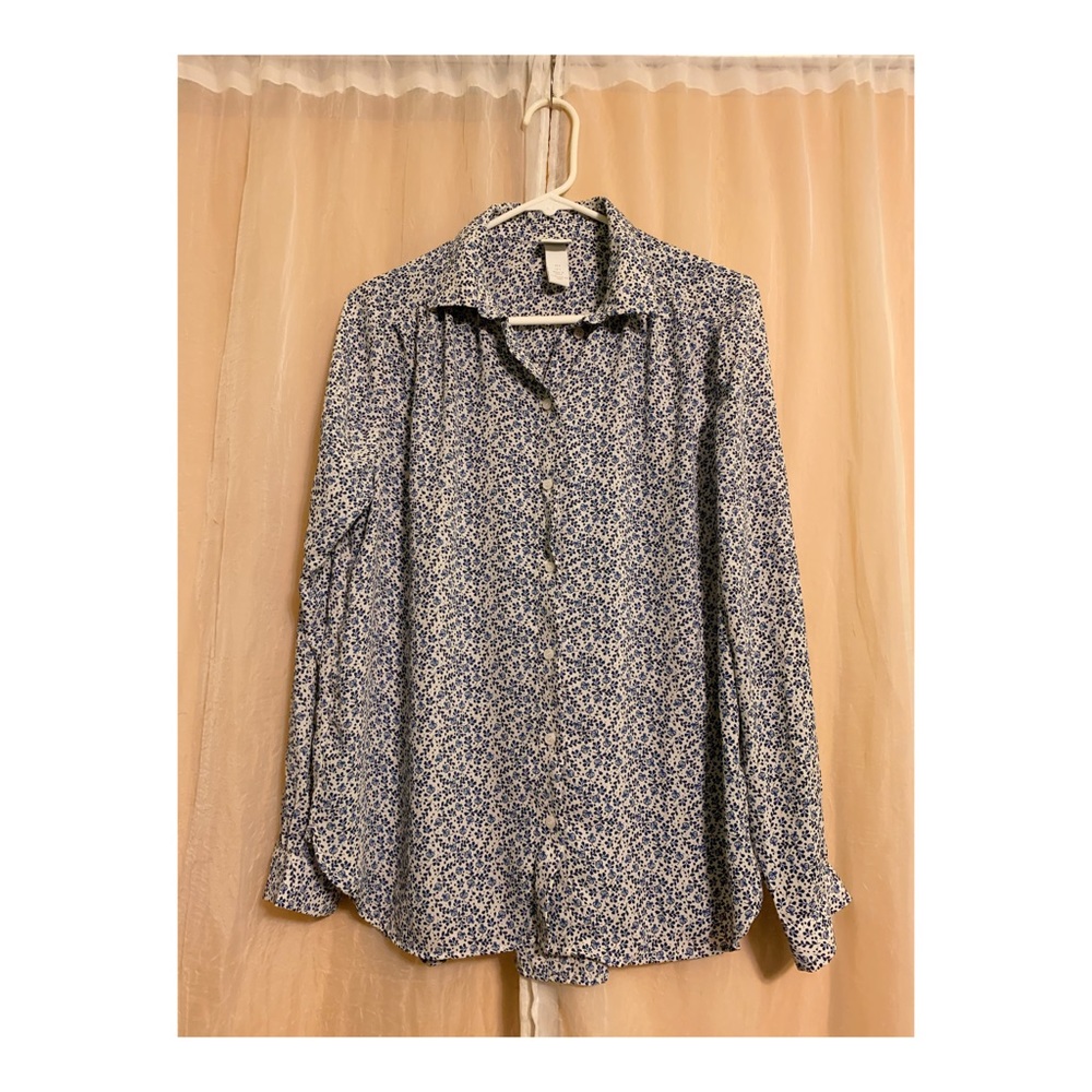 🌿 H&M Relaxed Button Down Shirt — FREE W/ BUNDLE